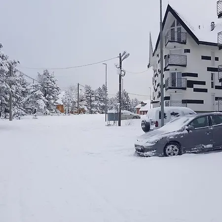 Lägenhet Mina Divčibare